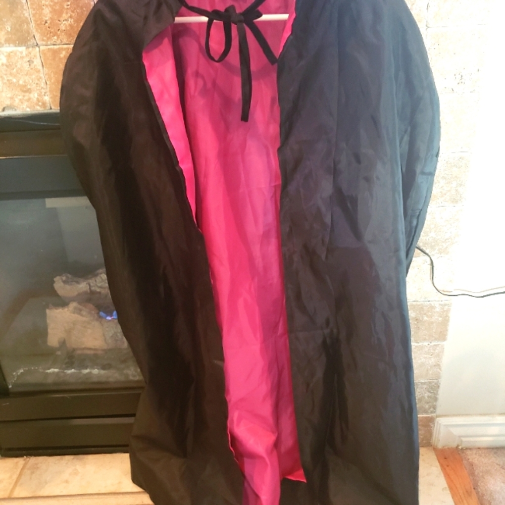 Dracula cape